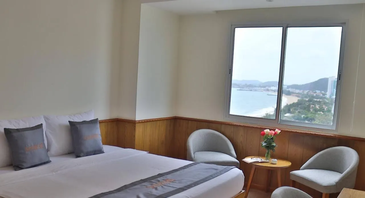 Glory Nha Trang Hotel